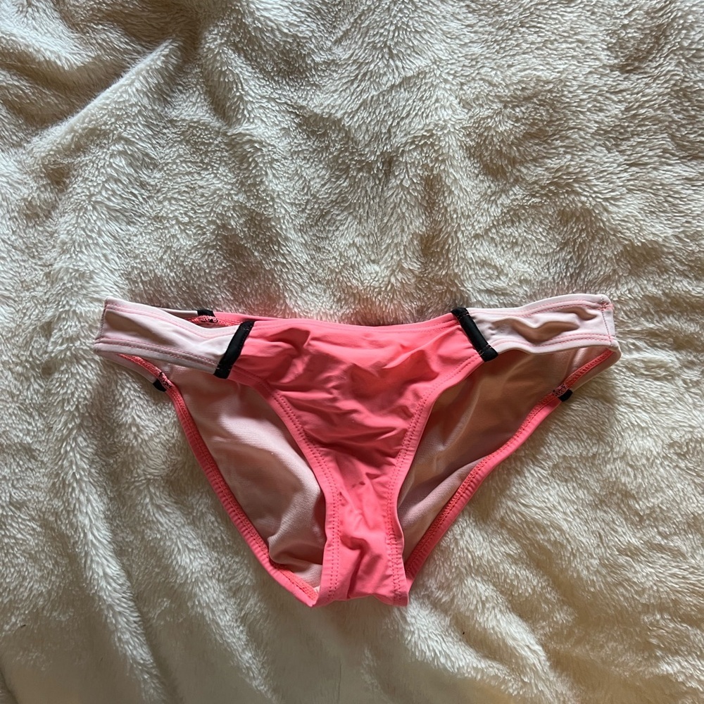 Bikini bottom